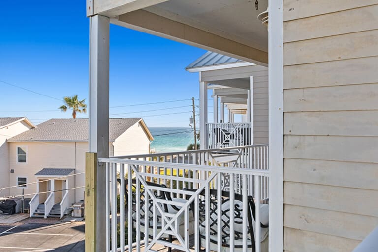 Beach Pointe 302