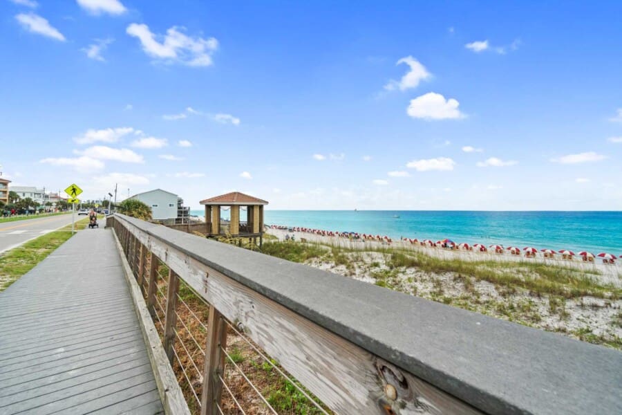 Mediterranea Vacation Rentals ► Beach Condos in Destin #nicest beach in destin florida