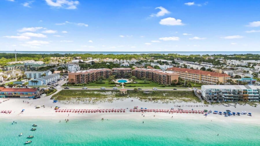 Mediterranea Vacation Rentals ► Beach Condos in Destin #Mediterranea rentals destin