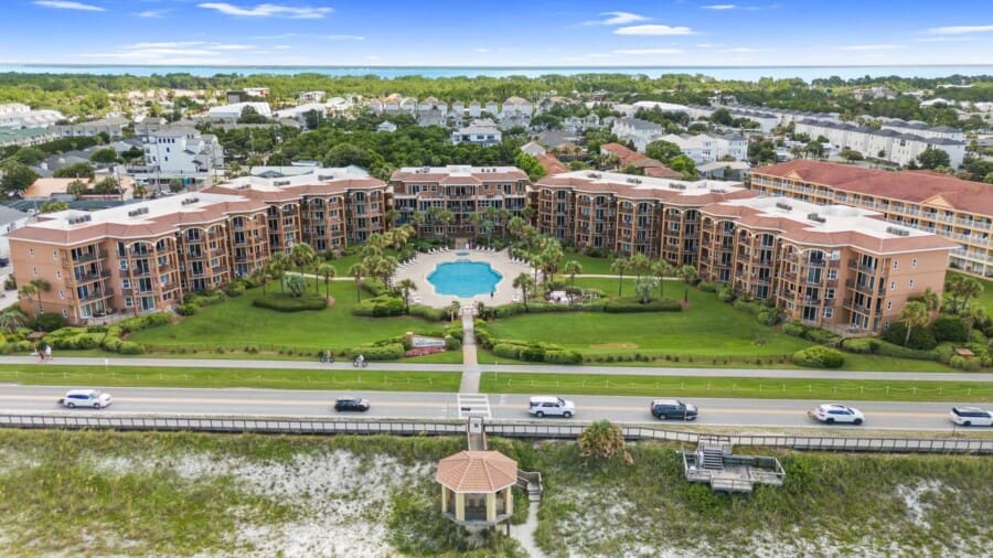 Mediterranea Vacation Rentals ► Beach Condos in Destin #beach condos in destin florida