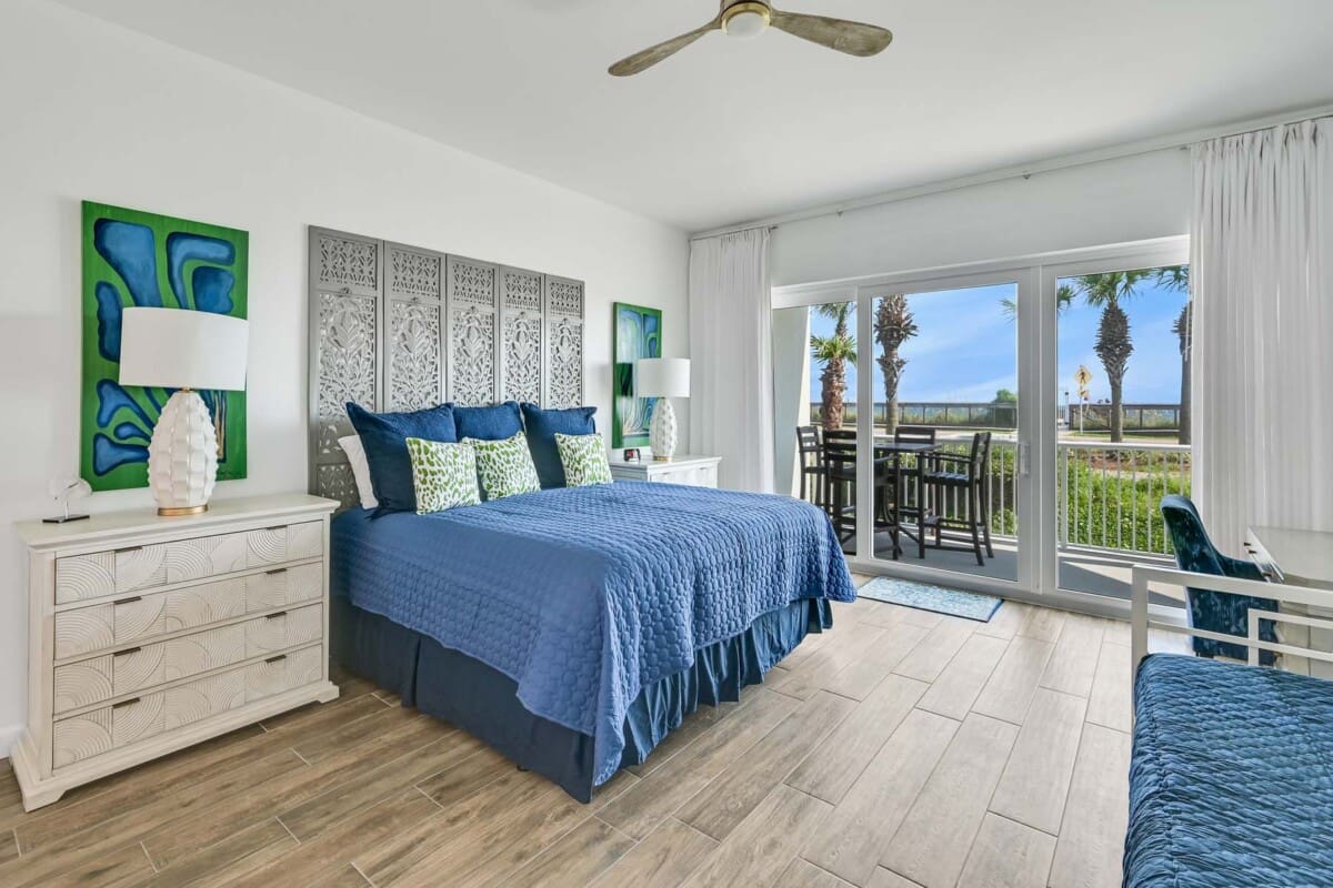 Beach Condos In Destin FL | Book Vacation Rentals Online