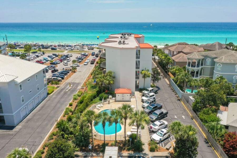 Beach Condos in Destin FL | Book Vacation Rentals Online #